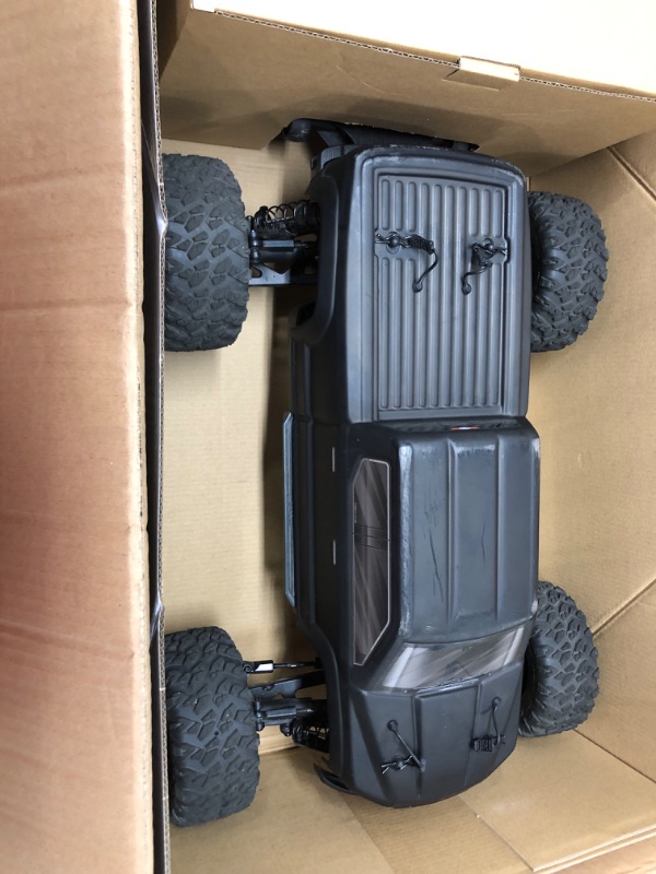 Photo 2 of BIG ROCK 4X4 3S BLX BRUSHLESS 1/10TH 4WD MT BLACK
