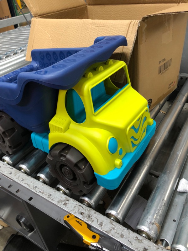 Photo 3 of B. toys by Battat B. Toys - Colossal Cruiser - 20 Large Sand Truck - Beach Toy Dump Trucks for Kids 18 M (Lime/Navy)