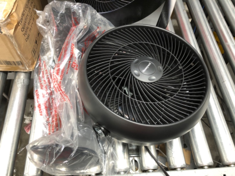 Photo 2 of 12 in. 3 Speed Whole Room Circulator Floor Fan