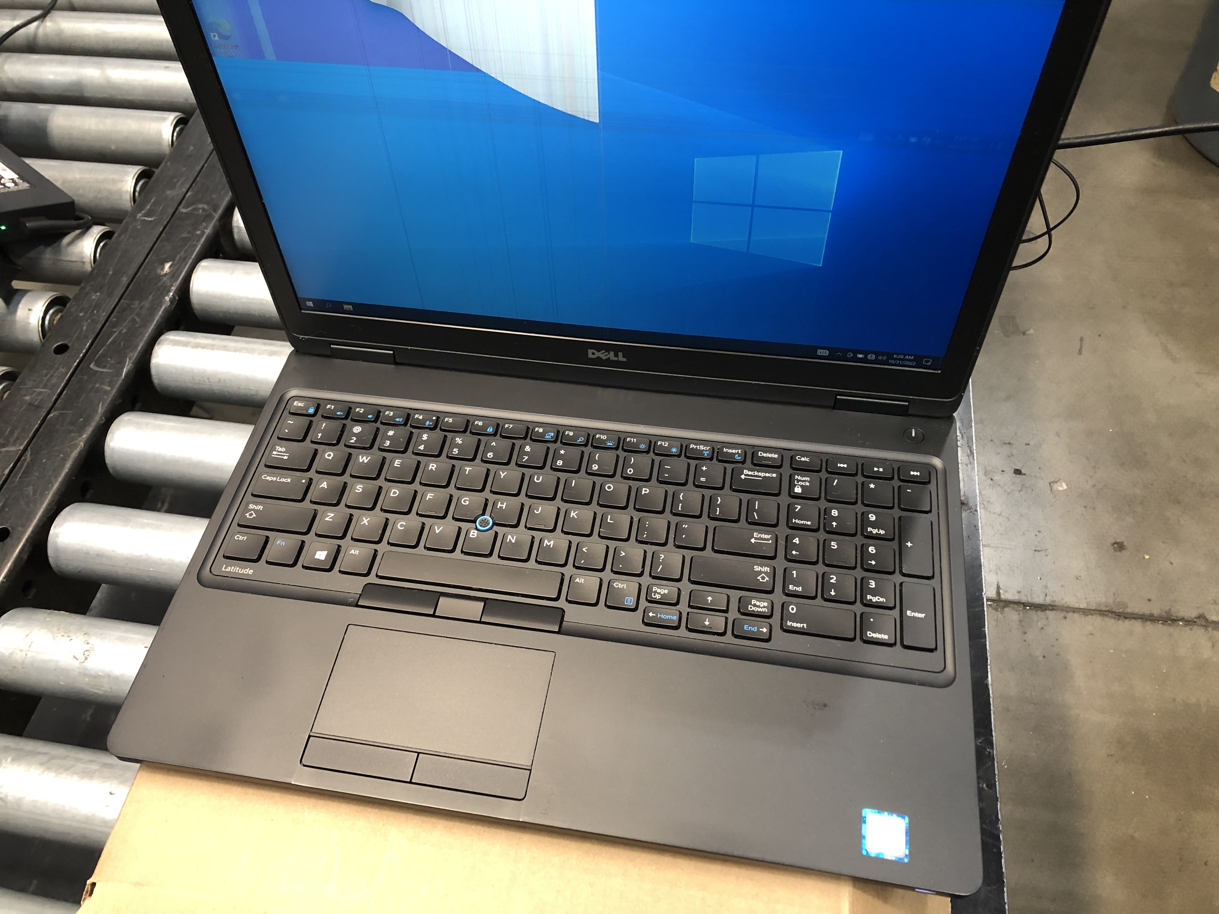 Photo 4 of *LAPTOP IS DAMAGED-BUT DOES SHOW ON MONITER WITH HDMI**
Dell Latitude 5580 15.6 Inch Business Laptop i5-7200U 8GB RAM 500GB HDD Windows 10 Pro
