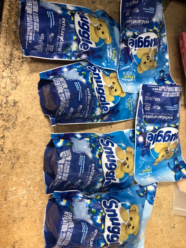 Photo 1 of **BUNDLE OF 6**  Snuggle Laundry Scent Boosters Concentrated Scent Pacs