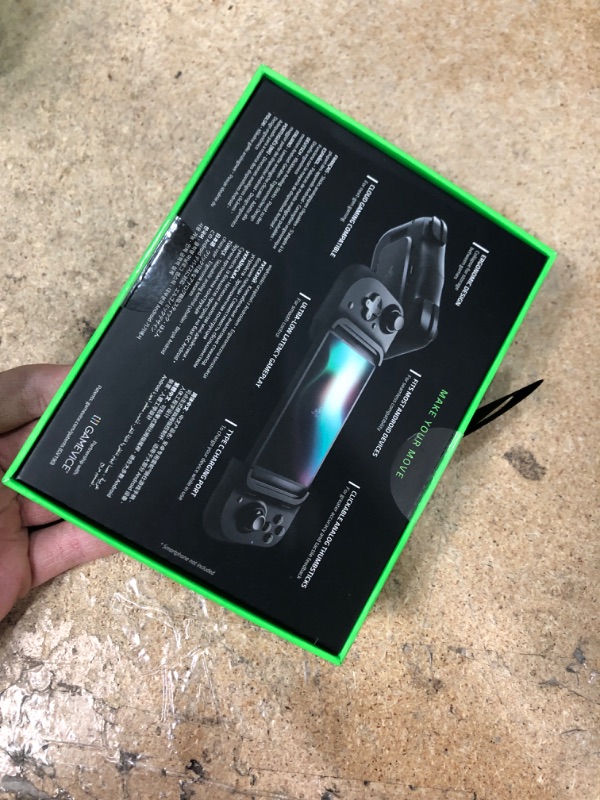 Photo 2 of **FACTORY SEALED**  Razer Kishi Mobile Game Controller / Gamepad for Android USB-C: Xbox Game Pass Ultimate, xCloud, Stadia, GeForce NOW, Luna - Passthrough Charging - Low Latency Phone Controller Grip - Samsung, Pixel Controller For Android