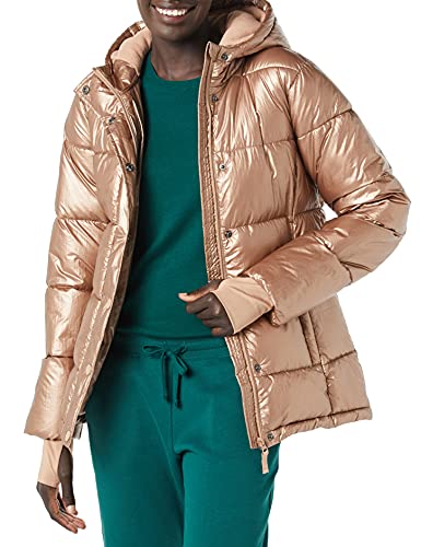 Photo 1 of Amazon Essentials Women's Heavyweight Long-Sleeve Hooded Puffer Coat (Available in Plus Size), Metallic Taupe, XX-Large
