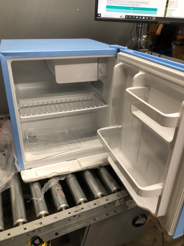 Photo 3 of * TESTED* Frigidaire EFR176-BLUE 1.6 cu ft Blue Retro Fridge with Side Bottle Opener. for The Office