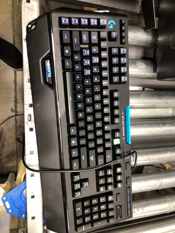 Photo 1 of Logitech G910 Orion Spectrum RGB Wired Mechanical Gaming Keyboard - Black