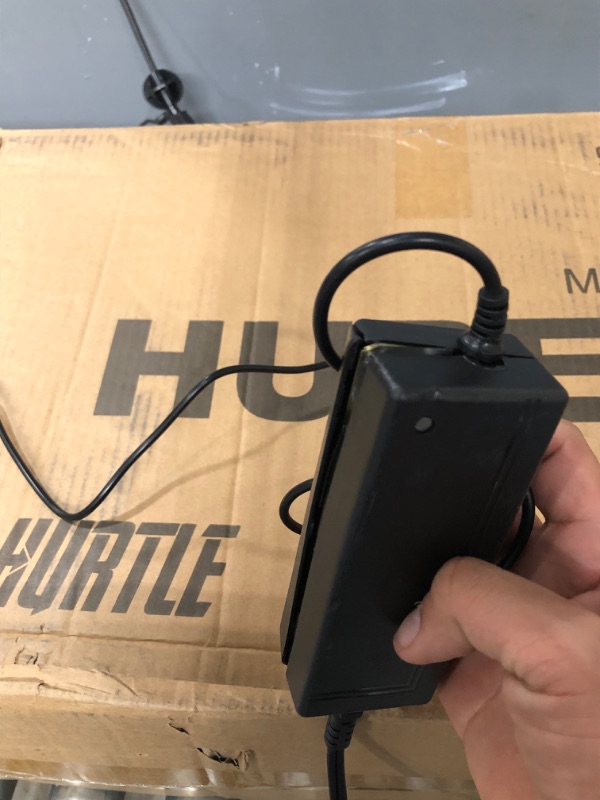Photo 3 of **Parts Only**(DOES NOT FUNCTION!!!!)Hurtle Hures18-m5 Electric Scooter
**DOES NOT POWER ON, CHARGER IS DAMAGED**