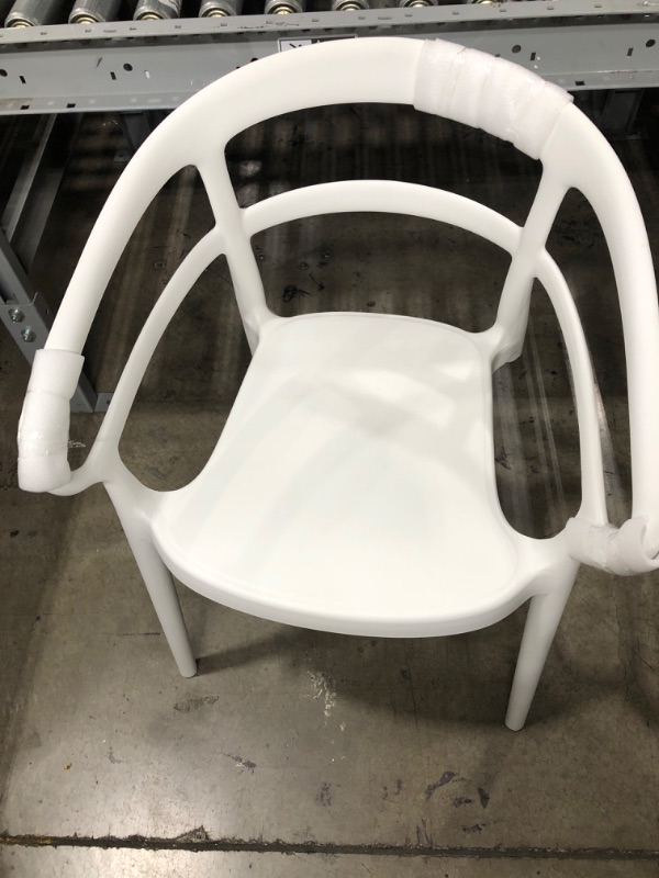 Photo 4 of Amazon Basics White, Curved Back Dining Chair Premium Plastic *One Leg Damaged Can be Super Glued* 
