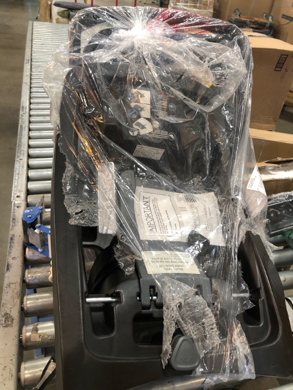Photo 1 of Graco - Slimfit All-in-One Convertible Car Seat, Darcie