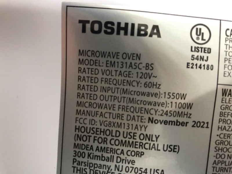 Photo 5 of TOSHIBA EM131A5C-BS Countertop Microwave Ovens 1.2 Cu Ft, 12.4" Removable Turntable Smart Humidity Sensor 12 Auto Menus Mute Function ECO Mode Easy Clean Interior Black Color 1100W
