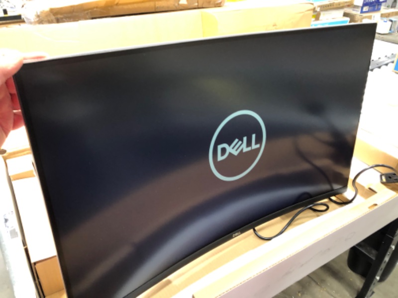 Photo 5 of Dell S3221QS 32 Inch Curved 4K UHD, VA Ultra-Thin Bezel Monitor, AMD FreeSync, HDMI, DisplayPort, Built in Speakers, VESA Certified, Silver
