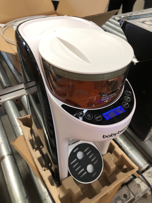 Photo 2 of USED: New and Improved Baby Brezza Formula Pro Advanced Formula Dispenser Machine - Automatically Mix a Warm Formula Bottle Instantly - Easily Make Bottle with Automatic Powder Blending
 ?11 x 7 x 14 inches
