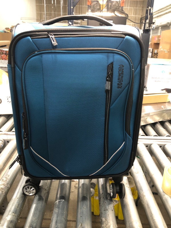 Photo 2 of American Tourister - 24" Expandable Spinner Suitcase - BLUE
