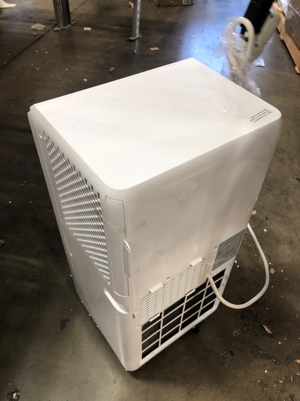 Photo 3 of VAGKRI Portable Air Conditioners 8000 BTU 3-in-1 AC Unit with Fan & Dehumidifier, Cools up to 250 sq. ft. ETL Protection with Side Handles & Casters, LED Display Full-Function, Remote Control, Timer
