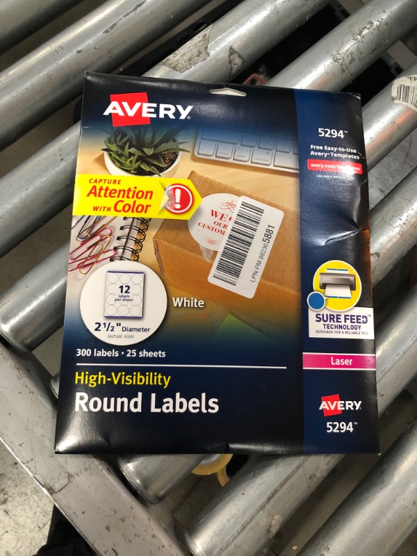 Photo 2 of Avery High-Visibility Labels, 2-1/2" Diameter, 300 Labels (5294)