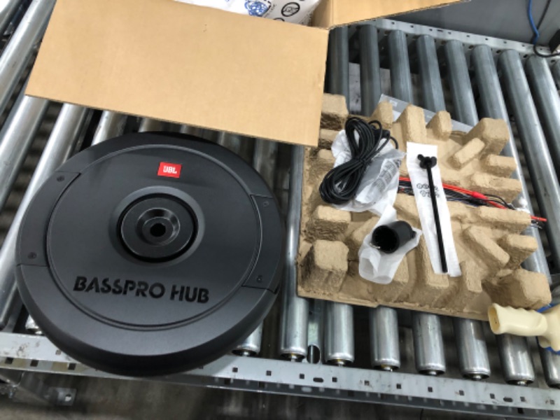 Photo 2 of JBL BassPro Hub Subwoofer