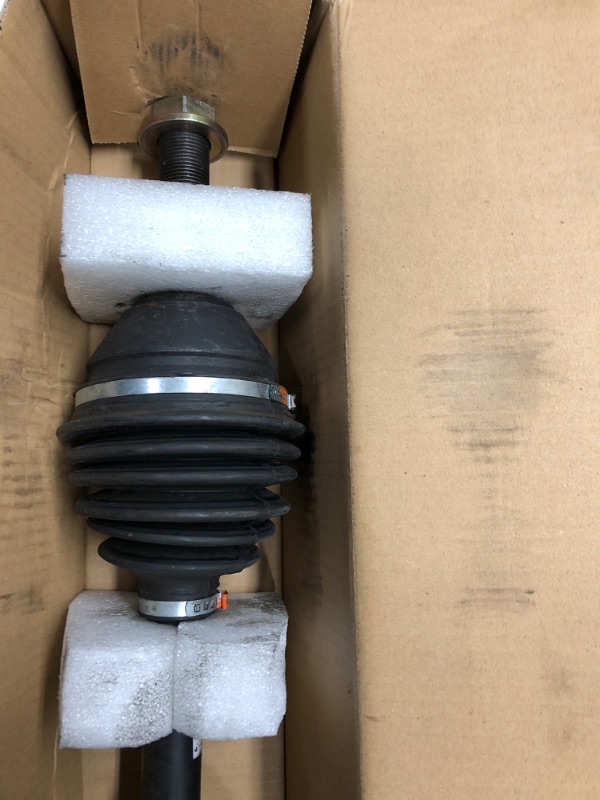 Photo 3 of used 
dirty 
Cardone 60-1327 Remanufactured CV Constant Velocity Drive Axle Shaft (Renewed)