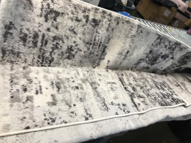 Photo 2 of Amelia Ivory/Gray 9 ft. x 12 ft. Abstract Area Rug