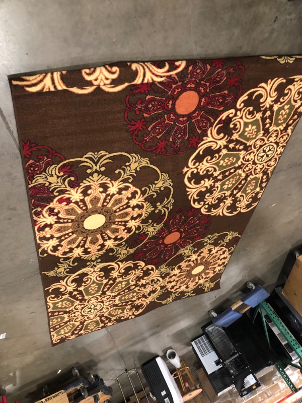 Photo 1 of 6'7"x9'3.5" rug (Unknown brand/model) 