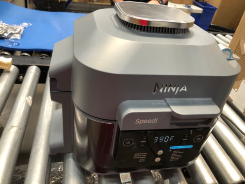 Photo 2 of **used-needs cleaning**
Ninja SF301 Speedi Rapid Cooker & Air Fryer, 6-Quart Capacity, 12-in-1 -13.8"D x 14.1"W x 12.4"H
