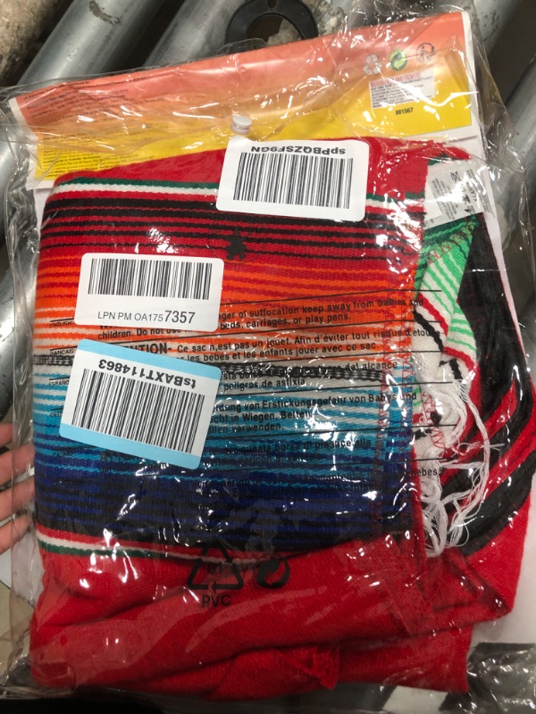 Photo 1 of Rubie's Costume Heroes And Hombres Adult Hombre Costume Poncho And Sombrero-xl 