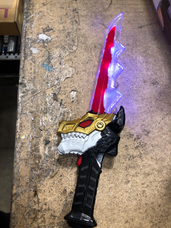 Photo 3 of Power Rangers Dino Fury Chromafury Saber Electronic Color-Scanning Toy with Lights and Sounds, Inspired by The TV Show Ages 5 and Up
