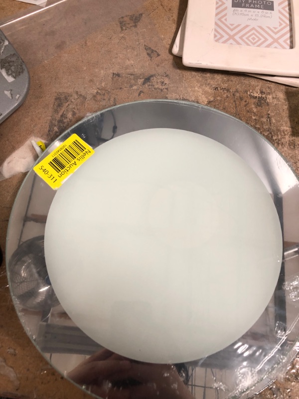 Photo 1 of 12” Mirror Charger Plate
