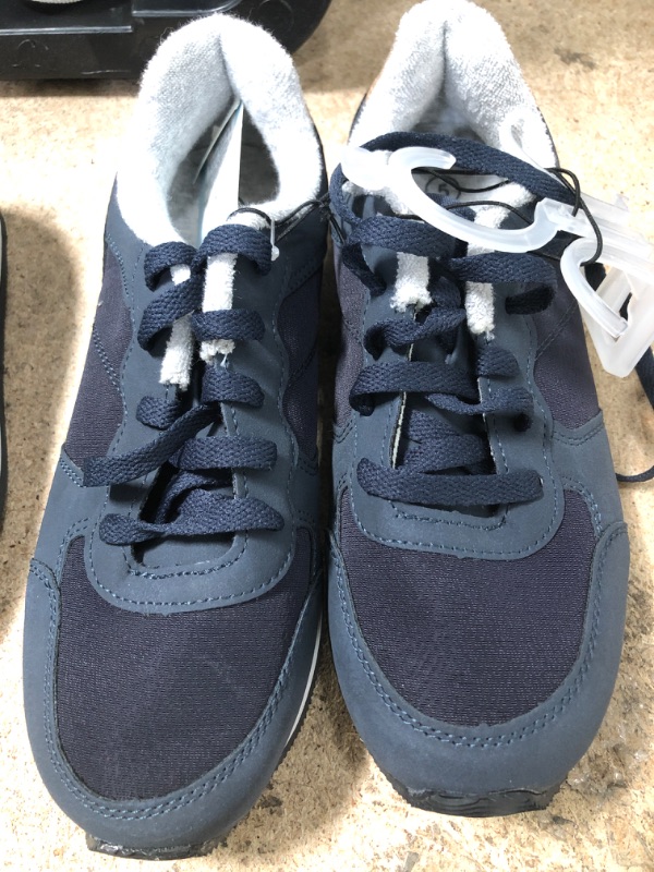 Photo 2 of Boys Lace-up Jax Sneakers - Cat  Jack™ Size 2 
