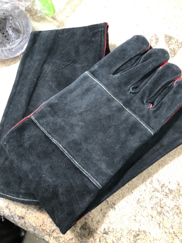 Photo 1 of  Animal Handling Gloves Bite Proof Kevlar Reinforced Leather Padding Dog,Cat Scratch,Falcon,Grabbing,Reptile,Snake