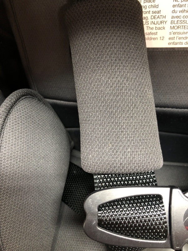 Photo 4 of Britax Boulevard ClickTight Convertible Car Seat, Cool N Dry Charcoal - Cooling & Moisture Wicking Fabric