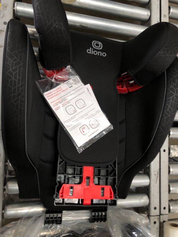 Photo 2 of Diono Monterey 2XT Latch 2-in-1 Expandable Booster Car Seat Black
