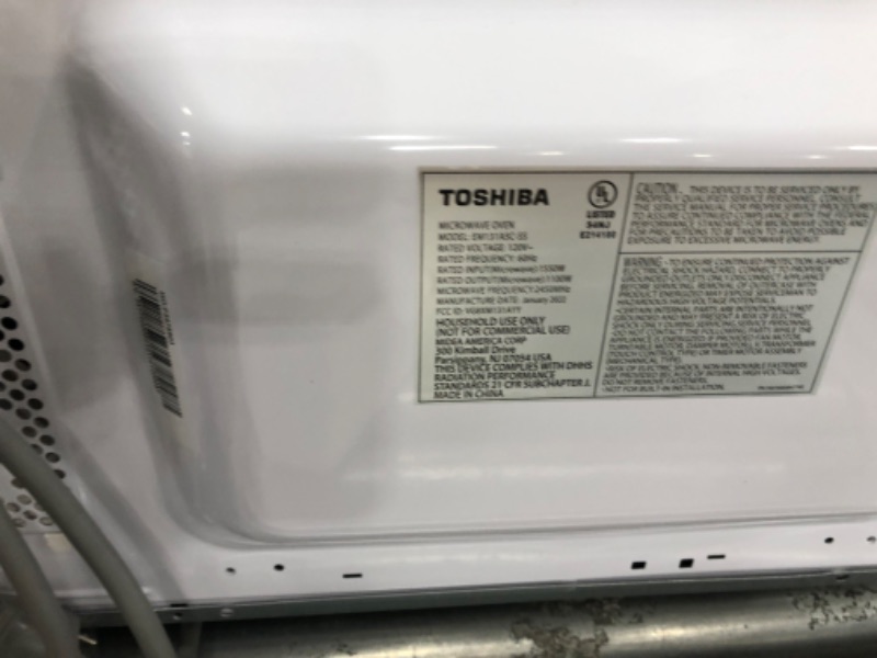 Photo 4 of Toshiba EM131A5C-SS Microwave Oven with Smart Sensor Easy Clean Interior ECO Mode and Sound on/Off 1.2 Cu.ft Stainless Steel
