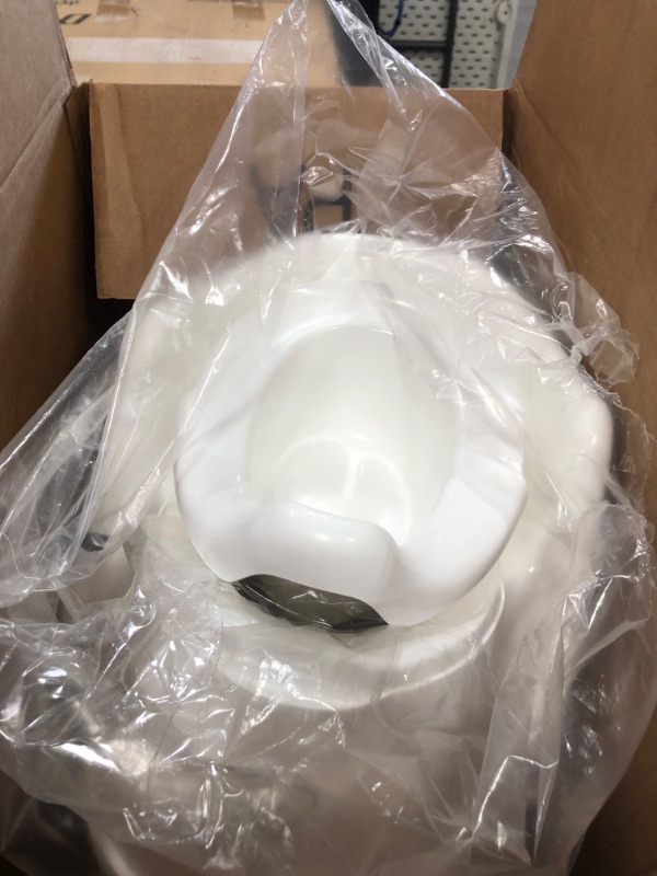 Photo 2 of BabyBjörn Smart Potty, White/Gray
