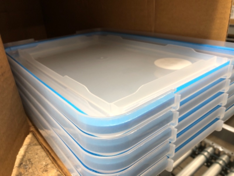 Photo 1 of 5   --Sterilite 19344304 54 Quart/51 Liter Gasket Box 