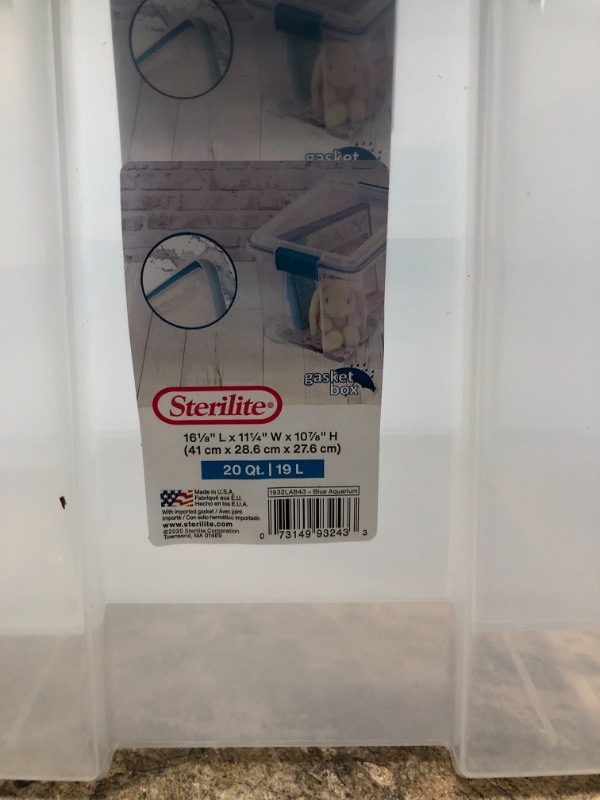 Photo 4 of 5   --Sterilite 19344304 54 Quart/51 Liter Gasket Box 