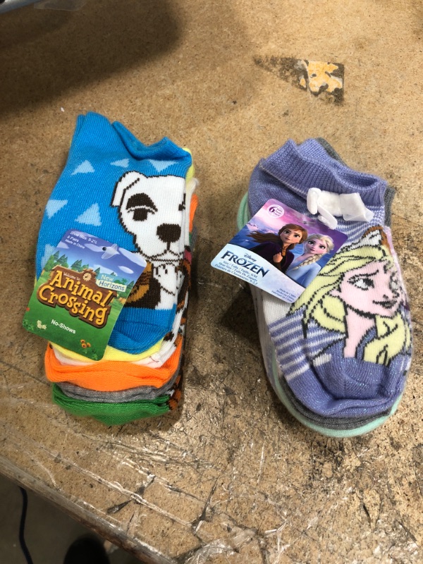 Photo 1 of Kids' Sock Bundle, 12 pck (shoe size 9-2 1/2)