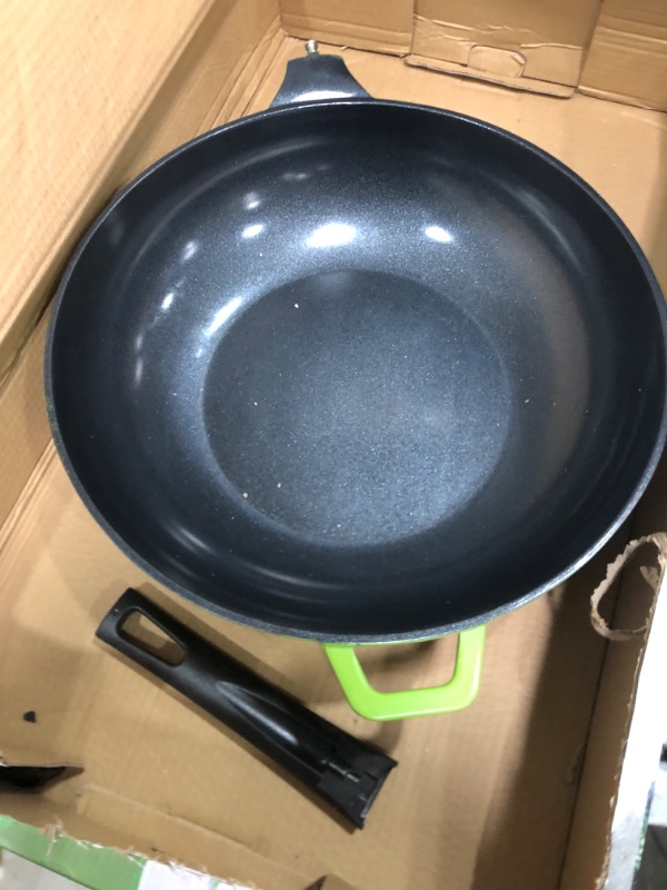 Photo 4 of 14" Green Earth Wok by Ozeri, with Smooth Ceramic Non-Stick Coating (100% PTFE and Pfoa Free)