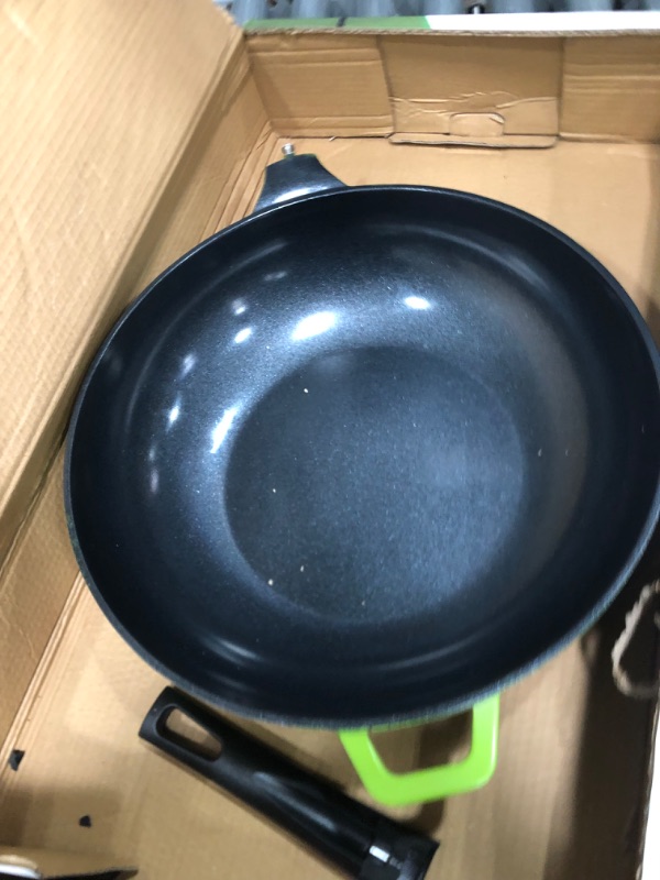 Photo 3 of 14" Green Earth Wok by Ozeri, with Smooth Ceramic Non-Stick Coating (100% PTFE and Pfoa Free)