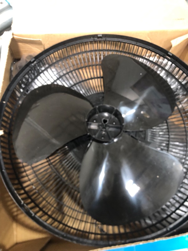 Photo 5 of 16 in. Black Oscillating Pedestal Fan