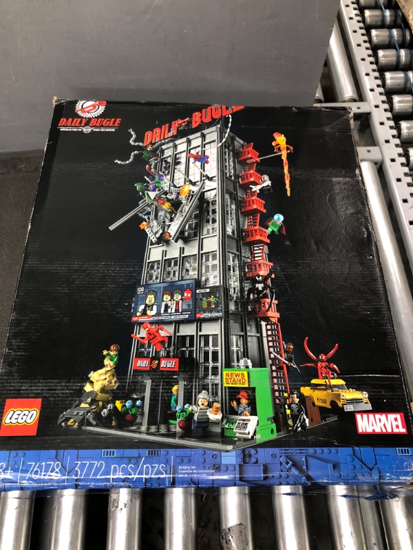 Photo 2 of LEGO Marvel Super Heroes Daily Bugle 76178 Building Set for Adults (3772 Pieces) Frustration-Free Packaging