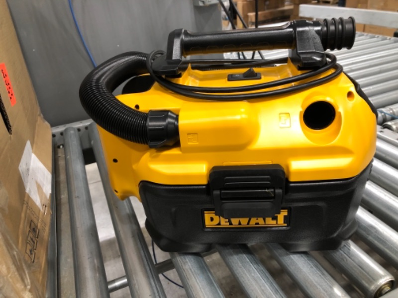 Photo 2 of "DeWALT DCV581H 18V/20V MAX Cordless/Corded Wet-Dry Vacuum - Bare Tool"
