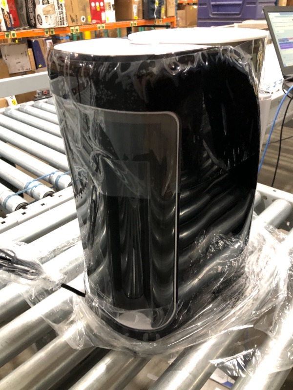 Photo 1 of Baby Brezza New and Improved Formula Pro Advanced Dispenser Machine
