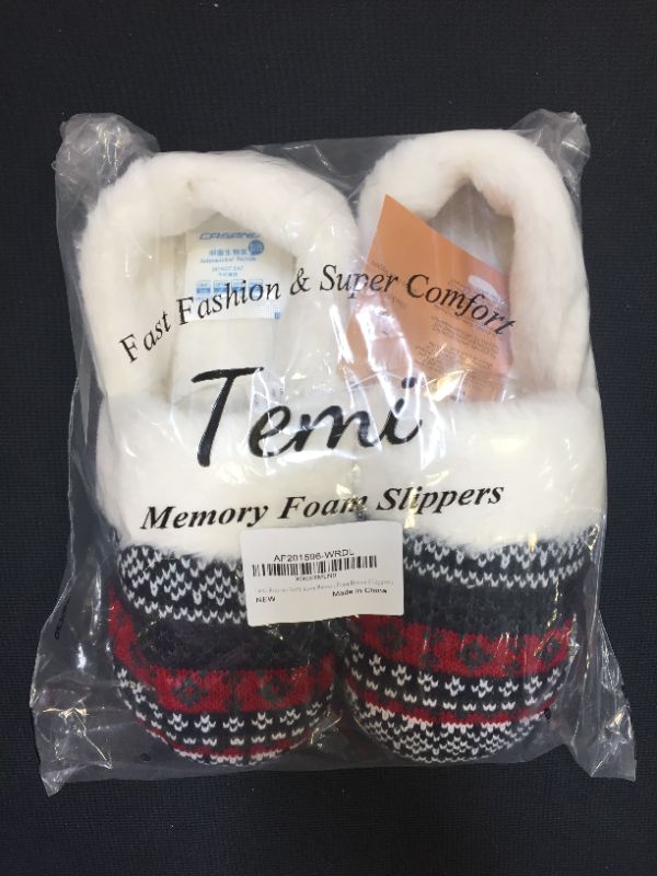 Photo 1 of FAST FASHION AND SUPER COMFORT TEMI MEMORY FOAM SLIPPERS SIZE 9-10