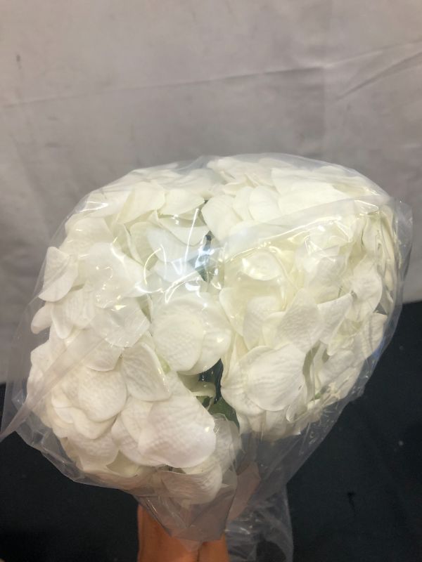 Photo 1 of Anna Homey Decor Artificial Flower Artificial Silk Flowers 2PCS