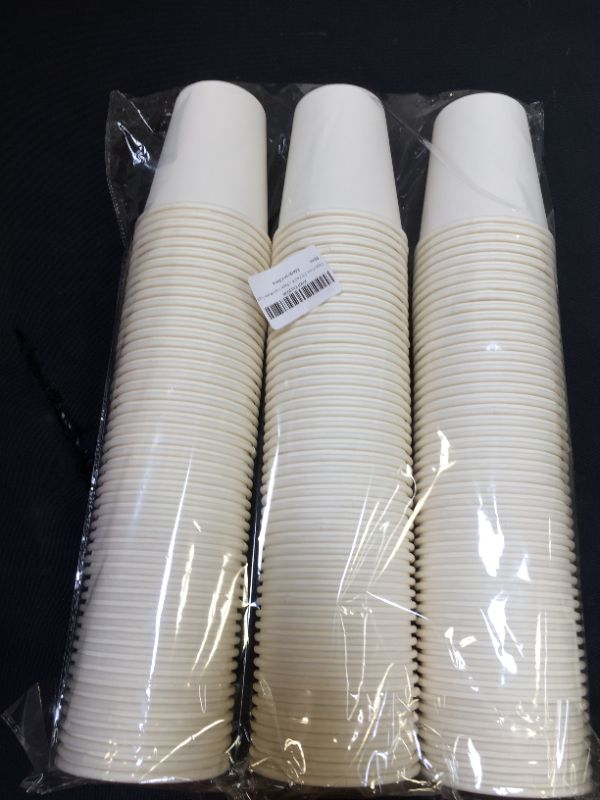 Photo 2 of 150 pack of paper cups 