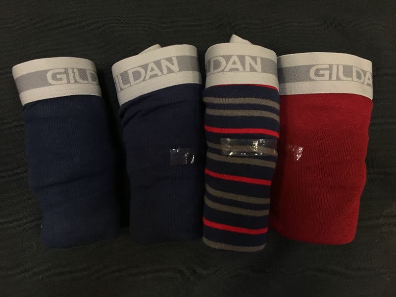 Photo 2 of Gildan Men's Boxer Briefs, Multipack
(M 32-34) MISSING GREY -- NEW PACK, OPENED PACKAGE