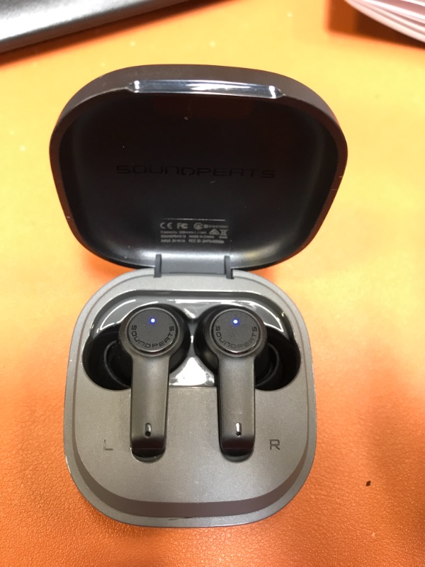 Photo 1 of SoundPEATS T3 Wireless Earbuds Active Noise Cancelling Bluetooth 5.2 Headphones in-Ear