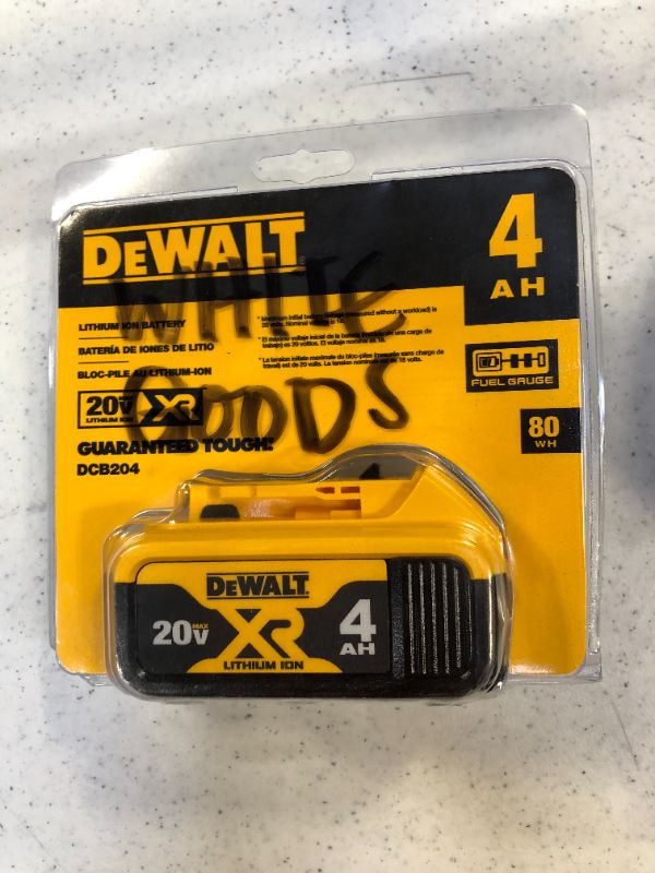 Photo 2 of Dewalt DEWALT DCB204 20-Volt 4.0Ah Li-Ion Battery (Single)