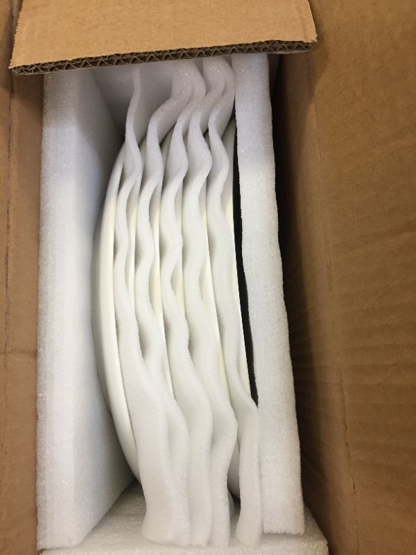 Photo 1 of 6 CERAMIC OVAL WHITE PLATES 