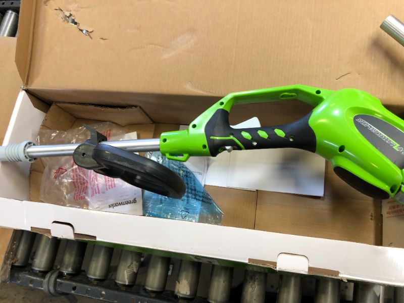 Photo 3 of Greenworks 21302 40V GMAX Lithium-Ion 13 in. Straight Shaft String Trimmer, DIRTY FORM PRIOR USE BUT FUNCTIONS FINE AND INCLUDES ALL PEICES 