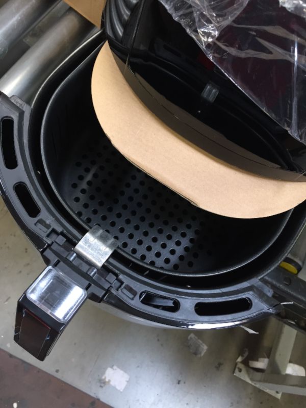 Photo 1 of 8-in-1 5.8 Qt. Black Electric Air Fryer